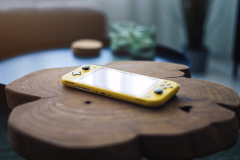 Tech Gadgets Revolutionizing Everyday Life